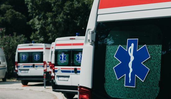 绥中救护车转运病人过路高速收费吗?